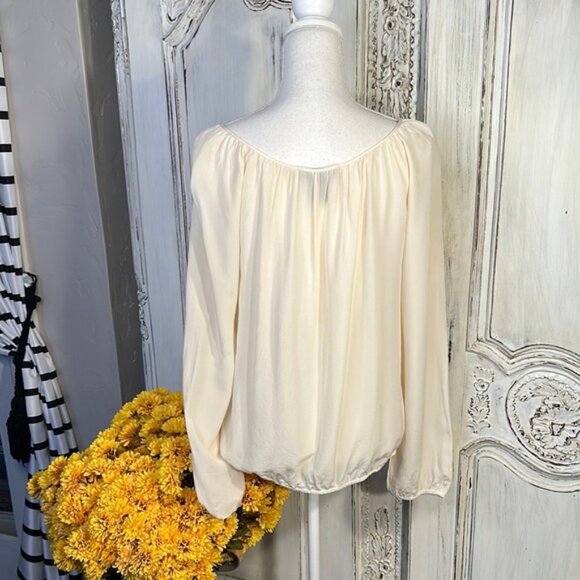 Karen Kane 100% Silk Elegant Cream Ruffle Long Sleeve Blouse - Picture 8 of 9